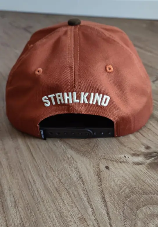 Snapback Braun